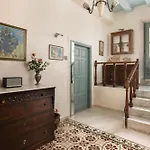 Casa Antica